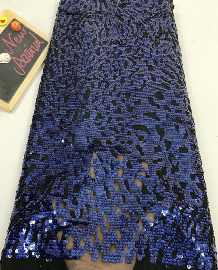 Reyes and Reinas fabric